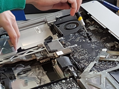Ремонт залитого ноутбука